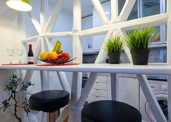 Stunning Cozy Flat Апартаменты *